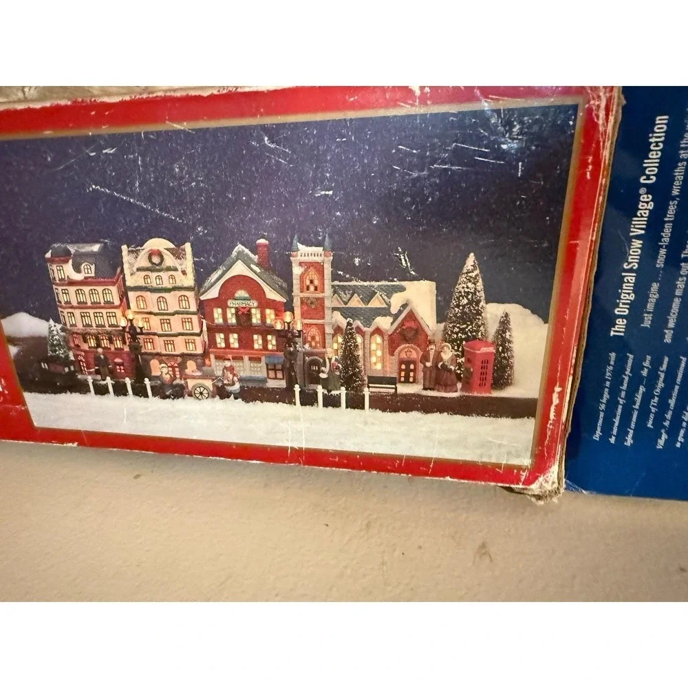 Dept 56  23‎ Pc Dickensvale Christmas Village Lighted RARE